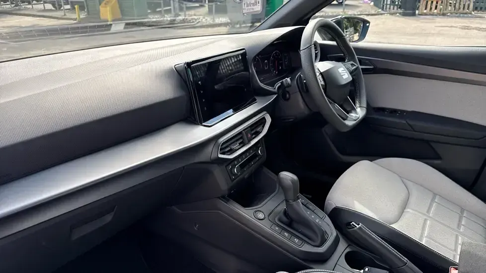 New Seat Arona FR Sport 115 HP (84 kW) 2026 Grey SUV