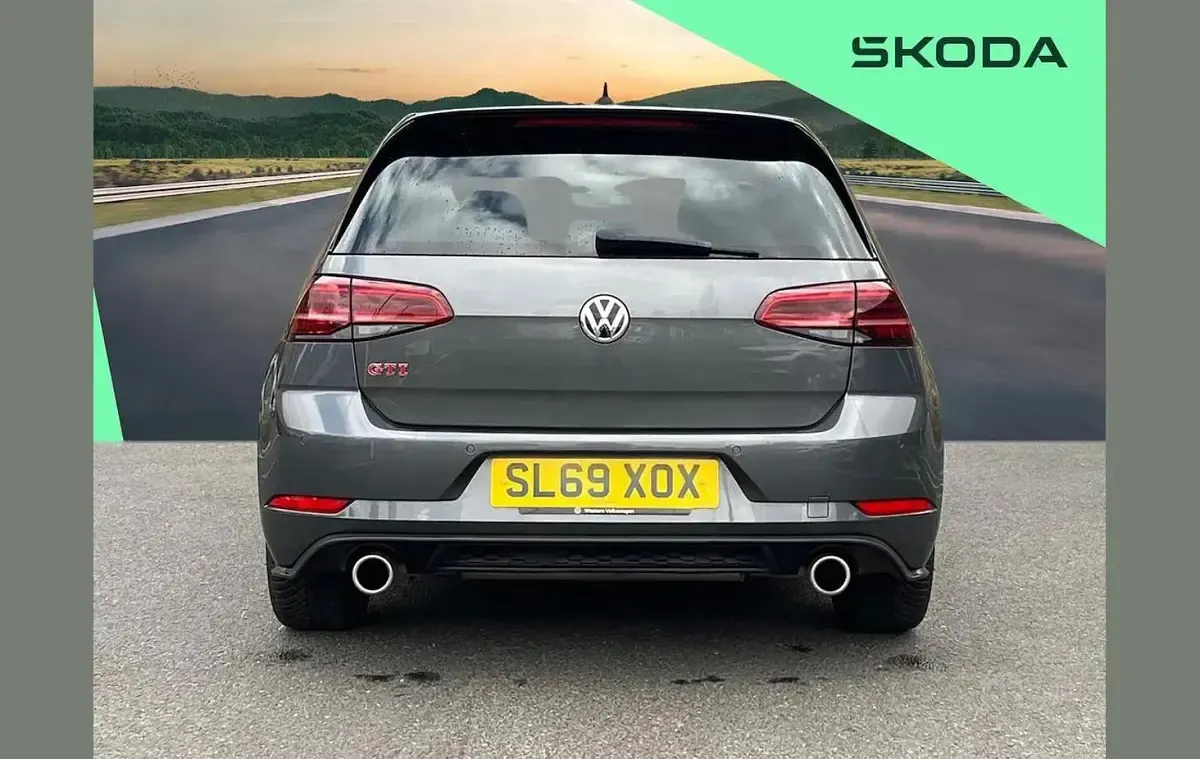 Used VW Golf VII GTI 245 HP (180 kW) 2019 Grey Hatchback