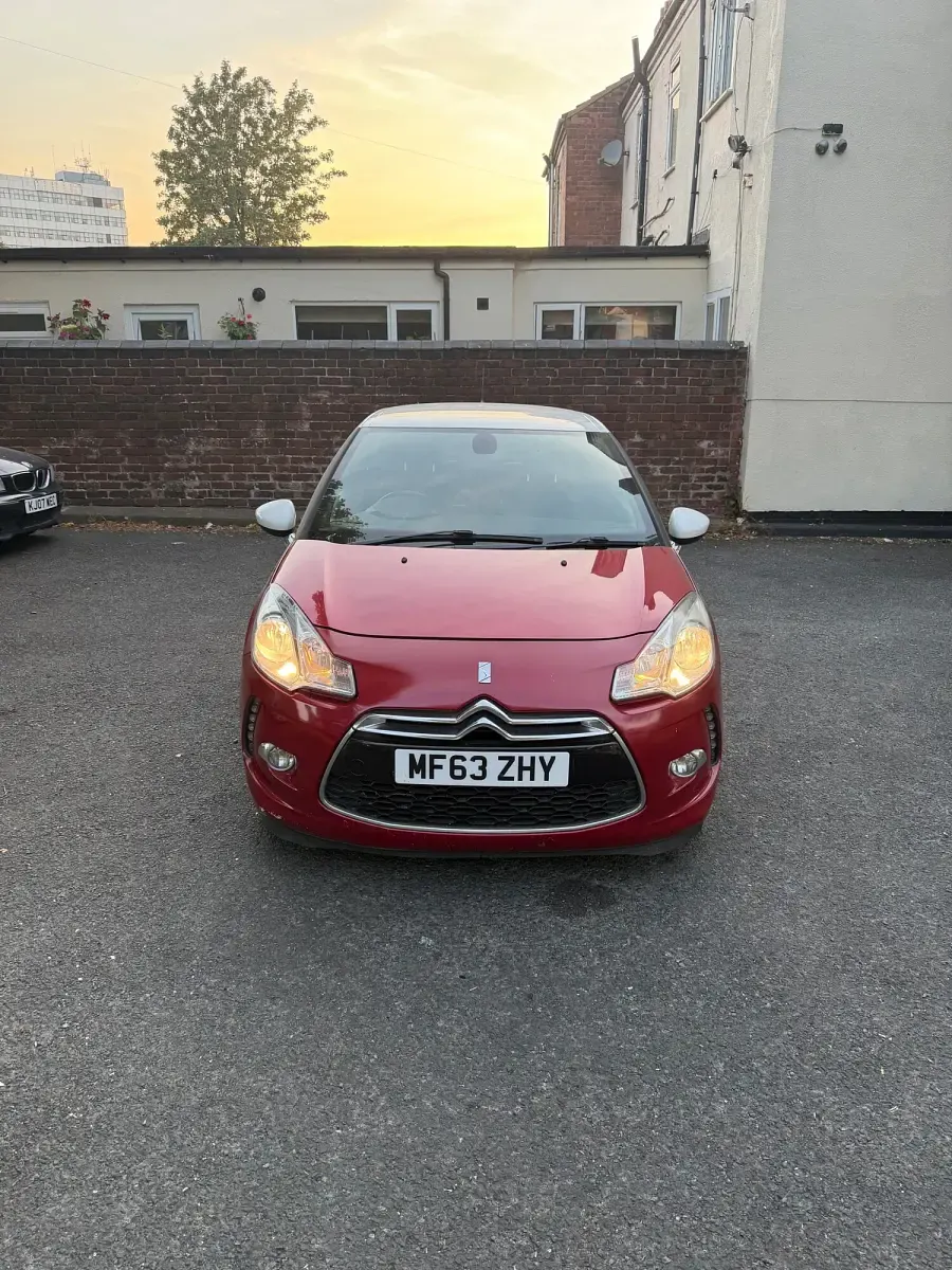 Used Citroën DS3 2013 Red Hatchback
