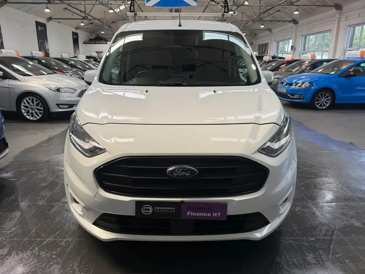 Used Ford Transit Connect Limited 2018 White MPV
