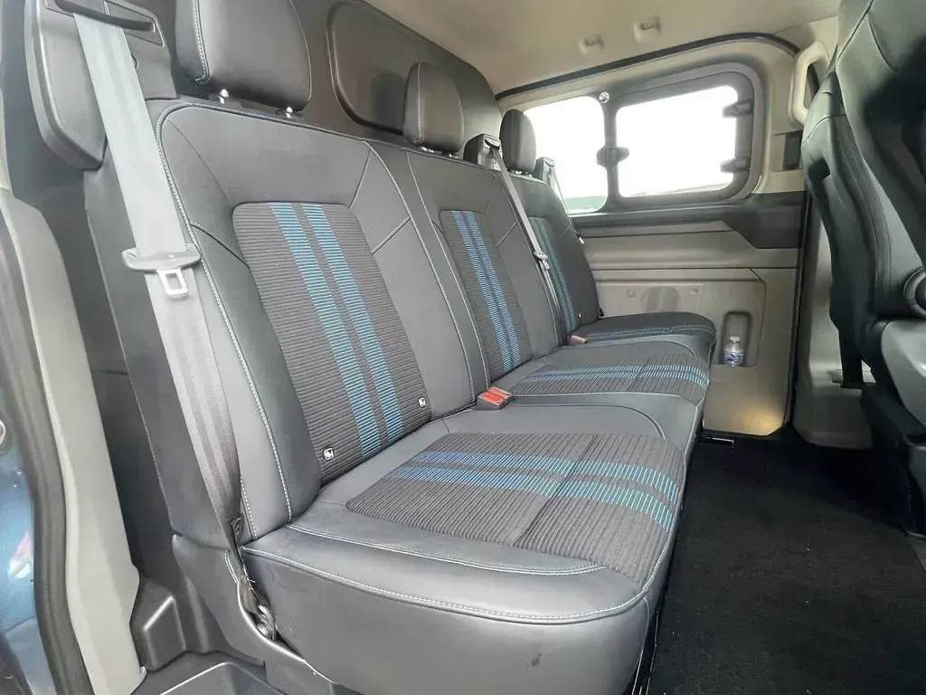 Used Ford Transit Custom Sport 232 HP (170 kW) 2024 Blue Van