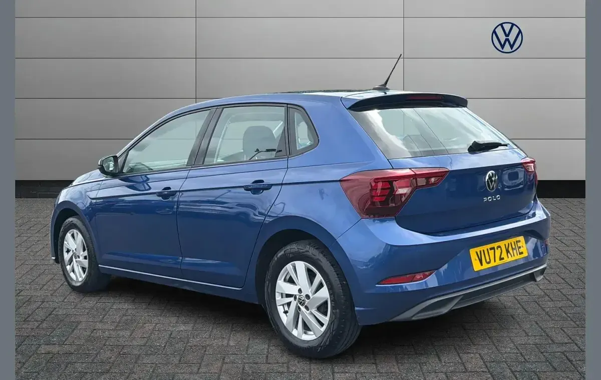 Used VW Polo Life 95 HP (69 kW) 2022 Blue Hatchback