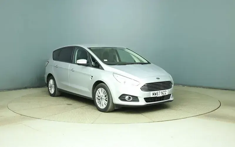 Used Ford S-MAX Zetec 150 HP (110 kW) 2017 MPV