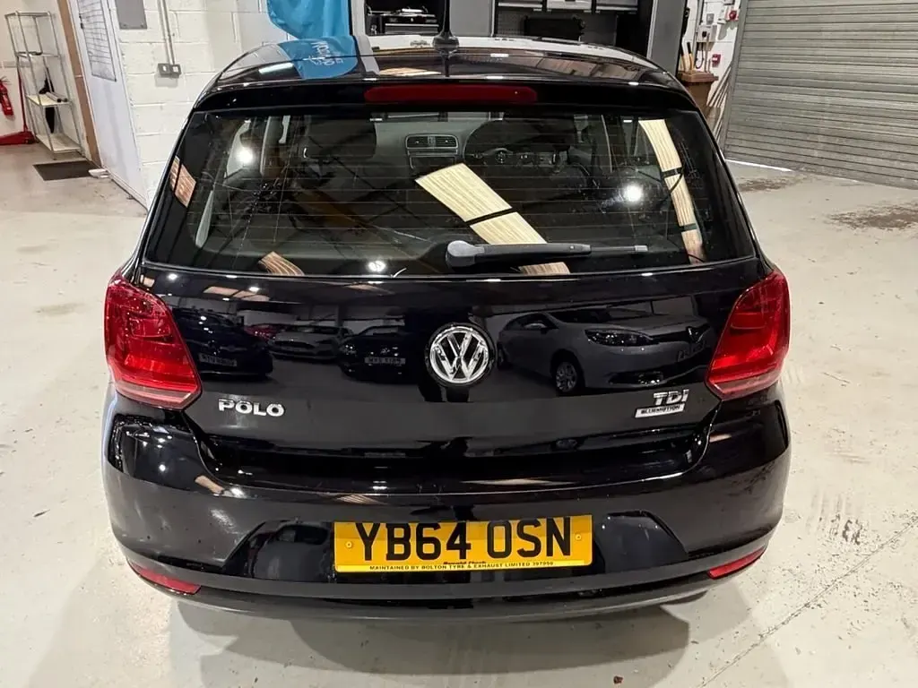 Używany VW Polo SE 90 KM (66 kW) 2014 Czarny Hatchback