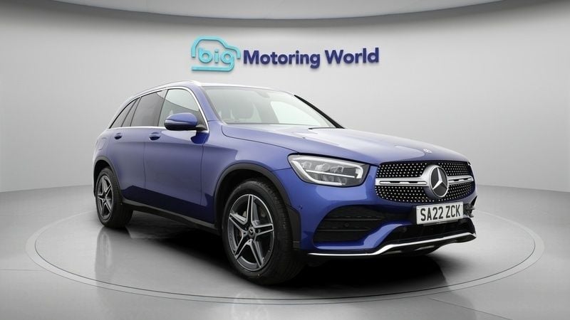 Used 2022 Mercedes GLC220 AMG line Estate | £25,000 (Fair price) - Image 1/4