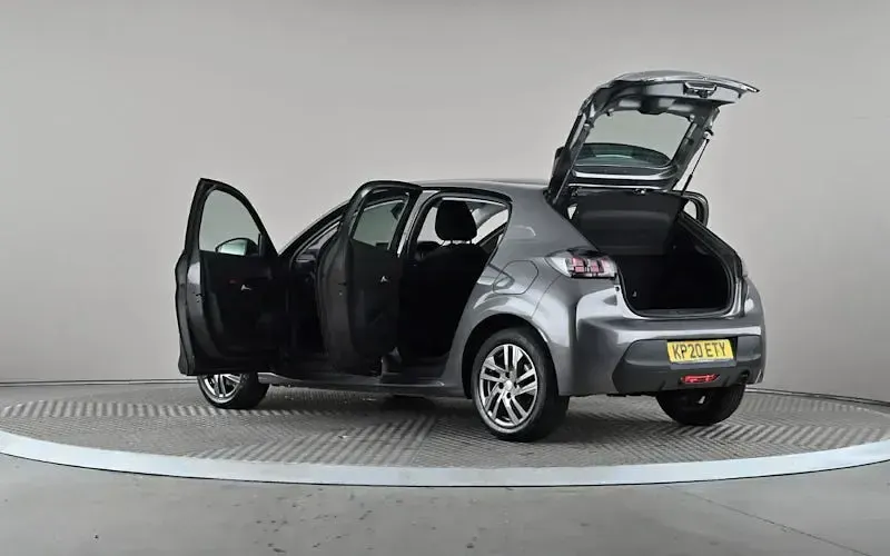 Used Peugeot 208 Active 102 HP (75 kW) 2020 Grey Hatchback