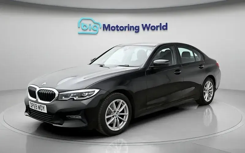 Begagnad BMW 320 190 HK (139 kW) 2019 Svart Sedan
