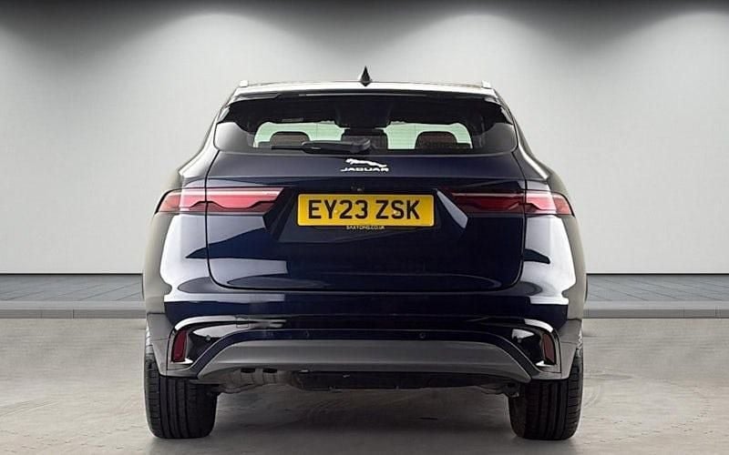 Używany Jaguar F-Pace R-Dynamic 204 KM (150 kW) 2023 Niebieski SUV
