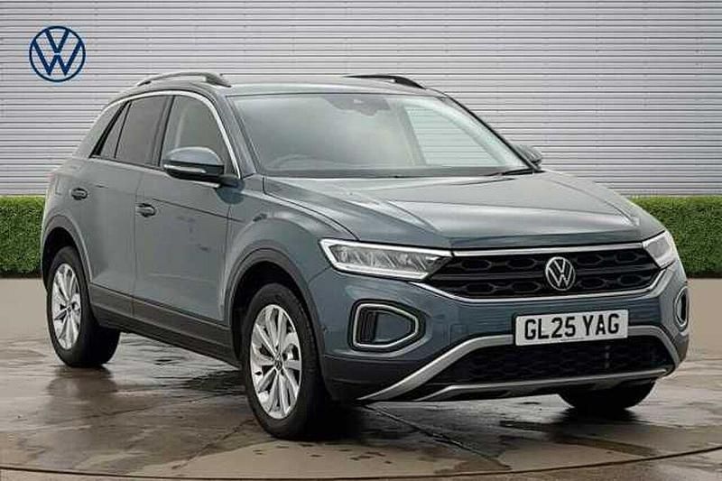 Used VW T-Roc 150 HP (110 kW) 2025 SUV
