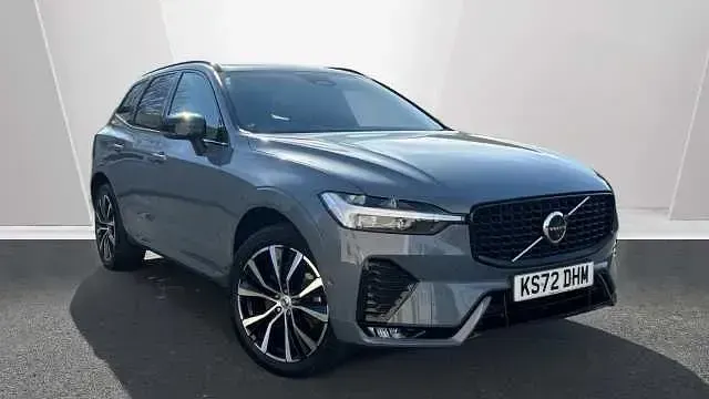 Usado Volvo XC60 Plus 194 HP (142 kW) 2023 SUV