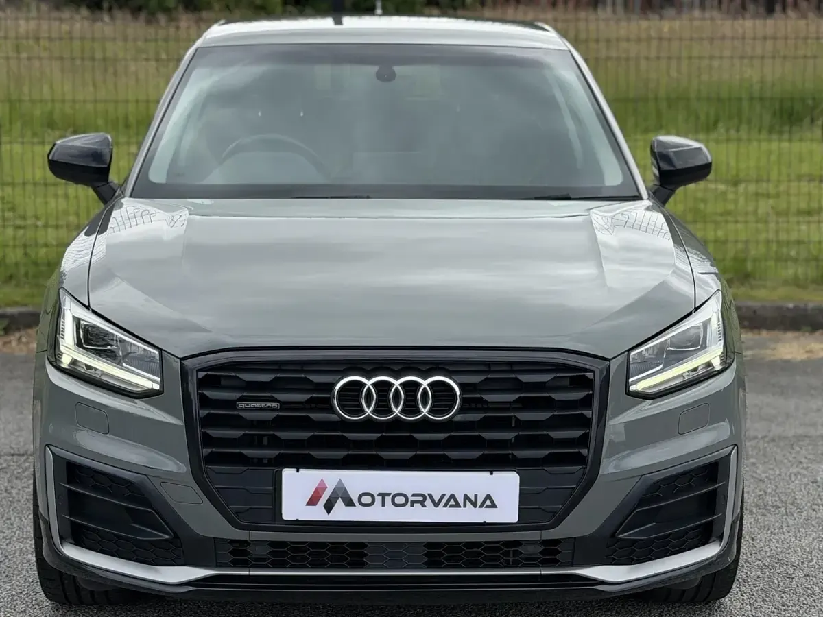 Used Audi Q2 Design 150 HP (110 kW) 2017 Grey SUV