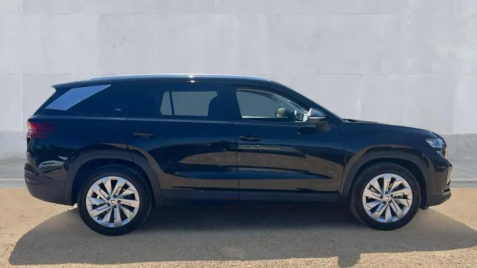 Used Skoda Kodiaq SE L 150 HP (110 kW) 2025 Black magic pearlescent SUV