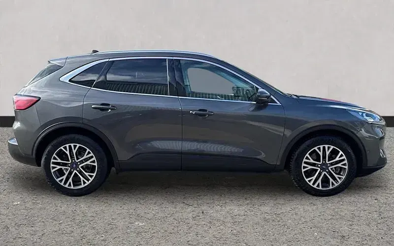 Used Ford Kuga Titanium 225 HP (165 kW) 2020 Grey SUV