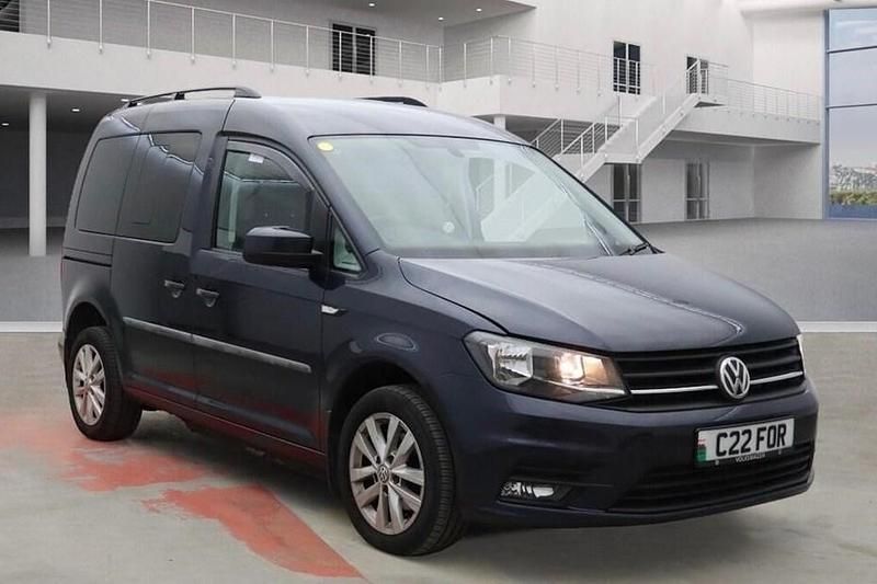 Blue Used 2016 VW Caddy Life MPV | £13,995 (Super price) - Image 1/1