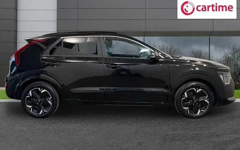 Used Kia Niro 150 kW (204 HP) 2023 Black SUV
