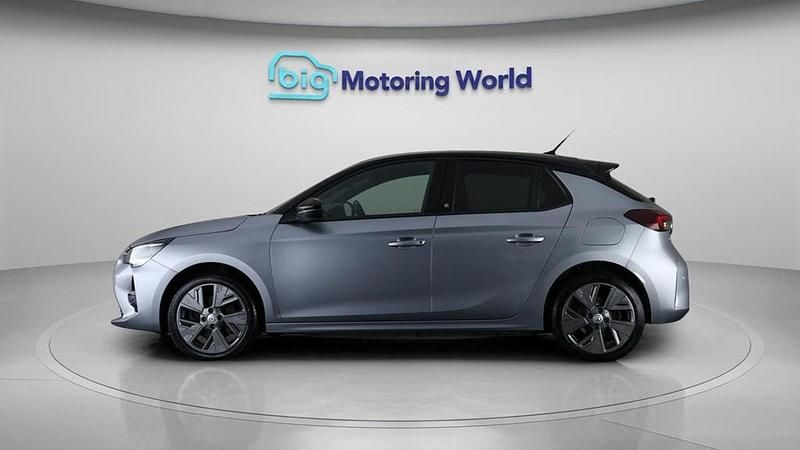 Used Vauxhall Corsa-e SRi 100 kW (136 HP) 2022 Hatchback