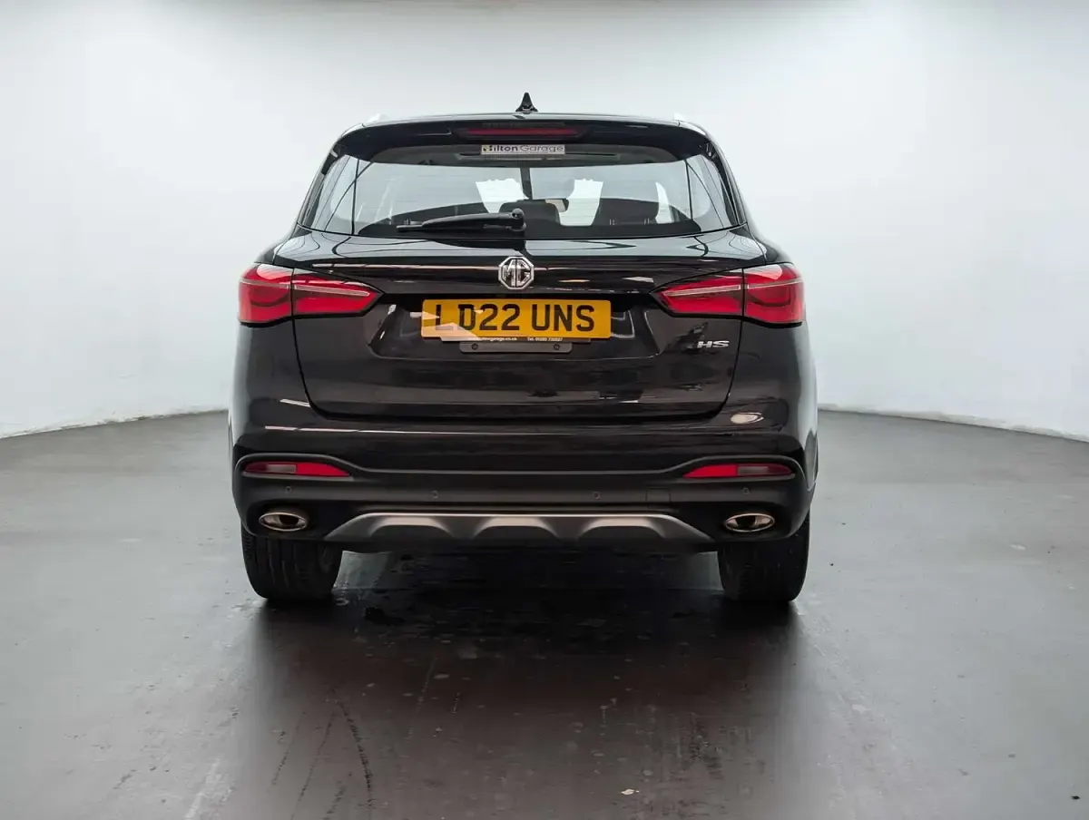Used MG HS Exclusive 162 HP (119 kW) 2022 Black SUV