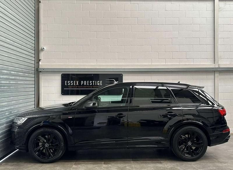 Begagnad Audi Q7 S-Line 2020 Svart SUV