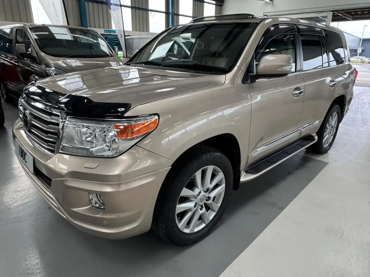Used Toyota Land Cruiser 2024 Gold