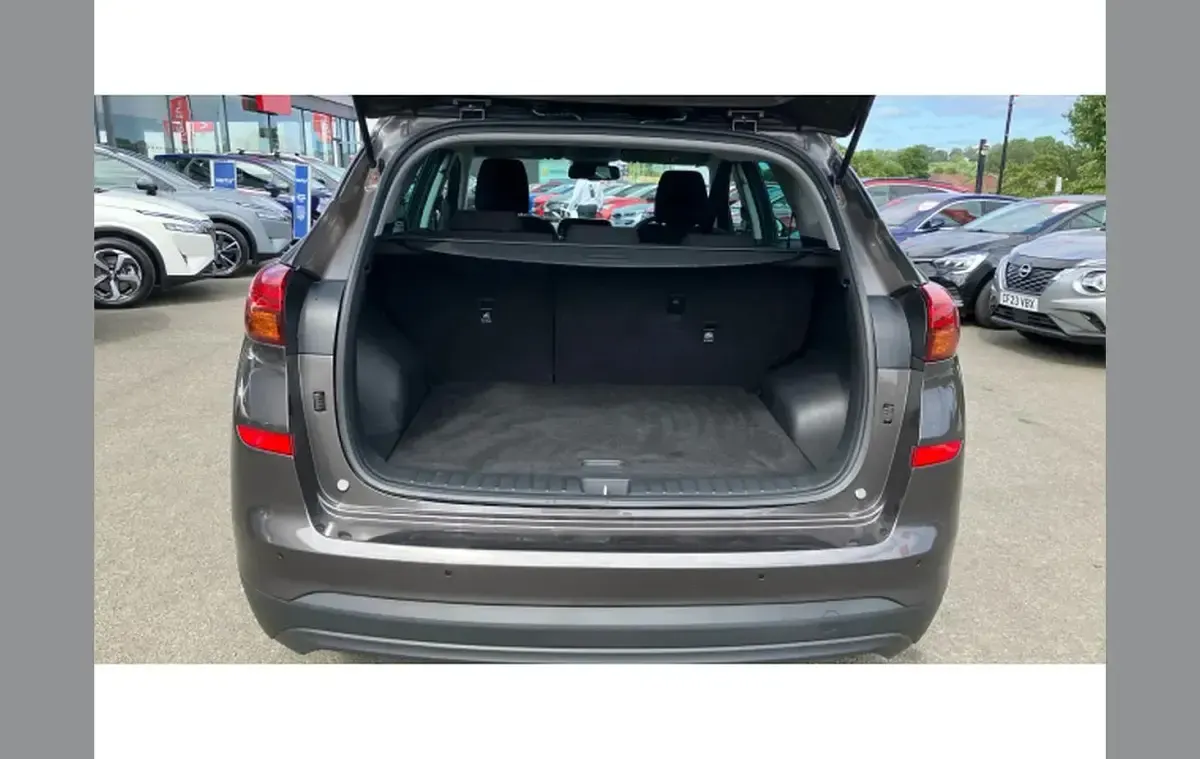Used Hyundai Tucson SE 132 HP (97 kW) 2019 Grey SUV