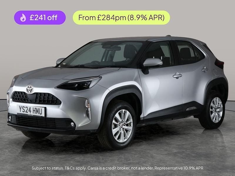 Silver Used 2024 Toyota Yaris Cross SUV | £19,799 (Good price) - Image 1/2