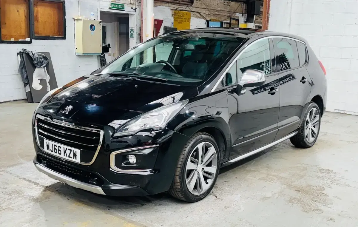 Used Peugeot 3008 Allure 2016 Black Hatchback