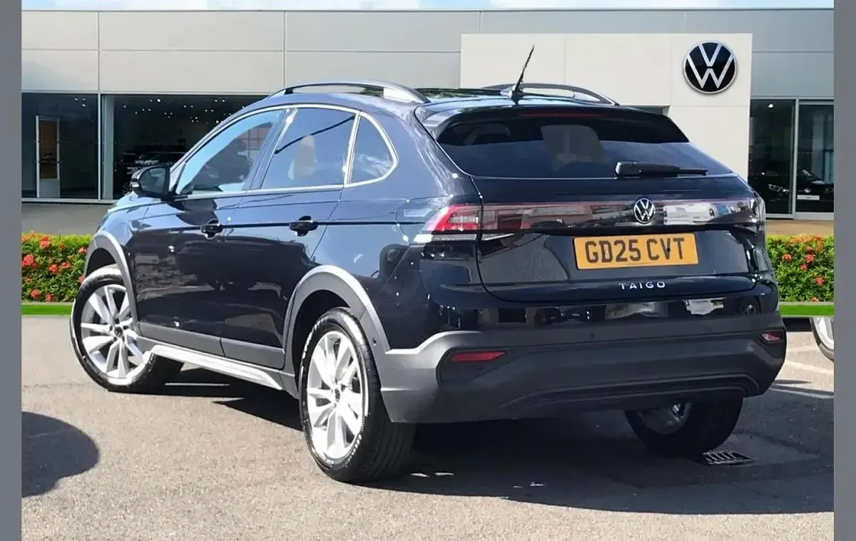 Begagnad VW Taigo Match 115 HK (84 kW) 2025 Svart SUV