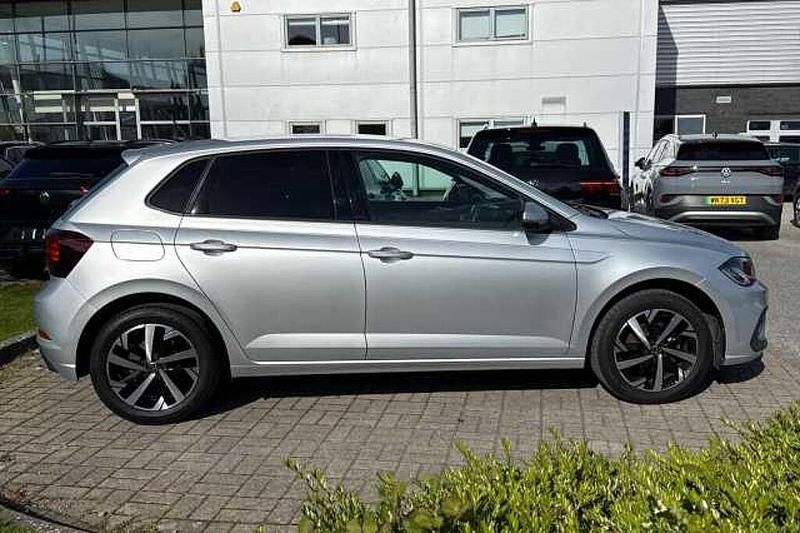 Used VW Polo Match 95 HP (69 kW) 2024 Silver Hatchback