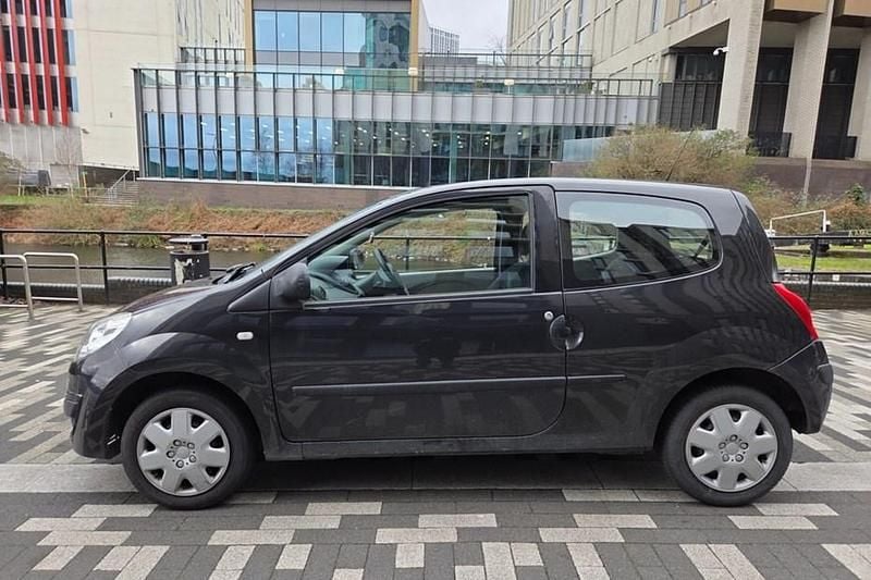 Used Renault Twingo 2010 Black Hatchback