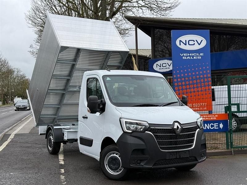 New Renault Master Business 2026 White MPV