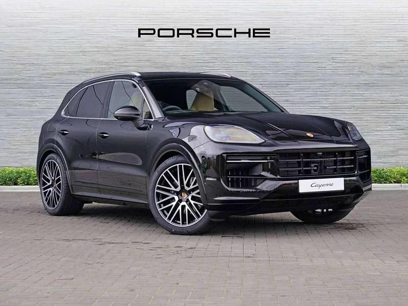 Black Used 2025 Porsche Cayenne SUV | £98,990 - Image 1/4