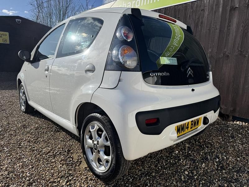 Used Citroën C1 68 HP (50 kW) 2014 White Hatchback