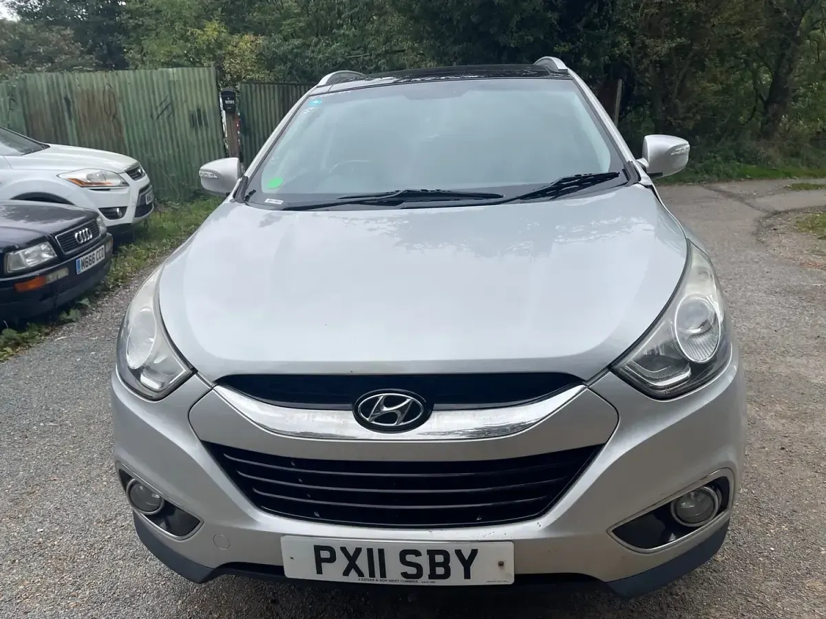 Used Hyundai ix35 Premium 115 HP (84 kW) 2011 Silver SUV
