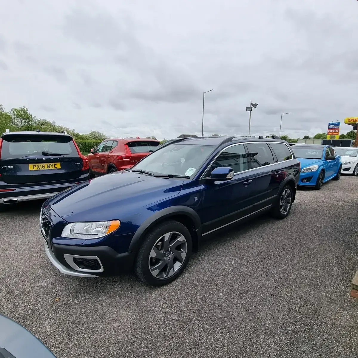 Used Volvo XC70 Ocean Race 215 HP (158 kW) 2012 Blue Estate