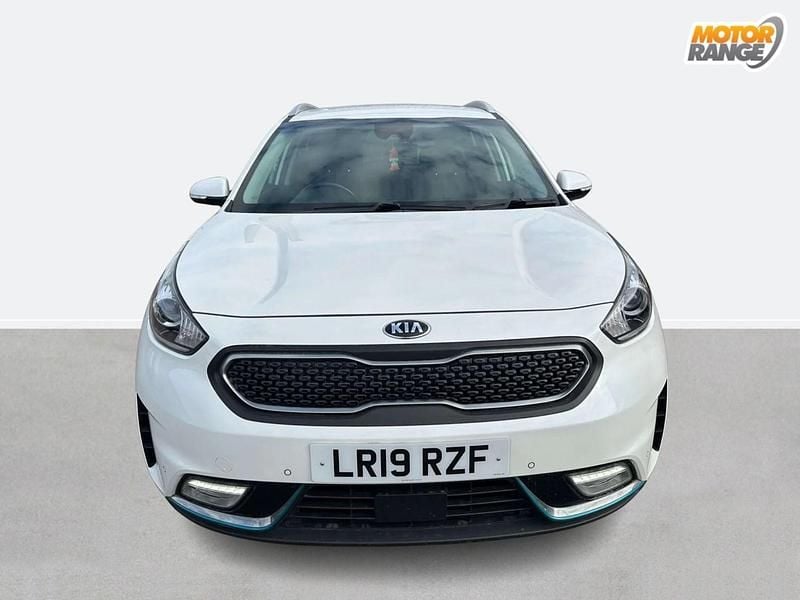 Used Kia Niro 139 HP (102 kW) 2019 White SUV