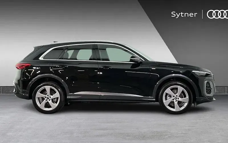 New Audi Q5 S-Line 204 HP (150 kW) 2026 SUV