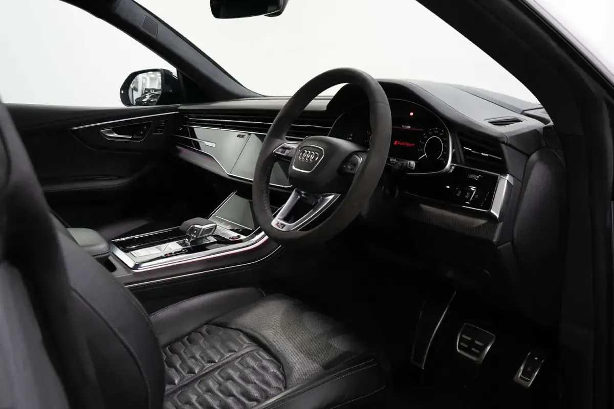 Used Audi RS Q8 Design 600 HP (441 kW) 2023 Grey SUV