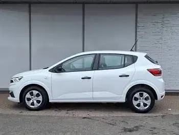 Used Dacia Sandero Essentiel 91 HP (66 kW) 2024 White Hatchback