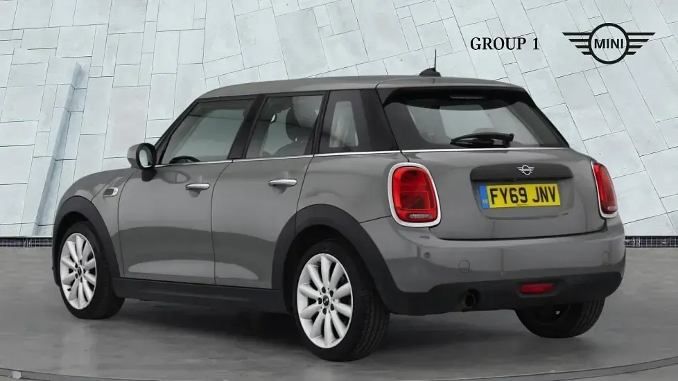 Used Mini ONE Classic 102 HP (75 kW) 2019 Grey Hatchback