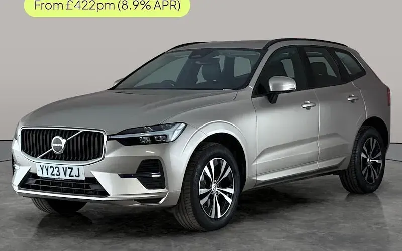 Used Volvo XC60 Core 250 HP (183 kW) 2023 SUV