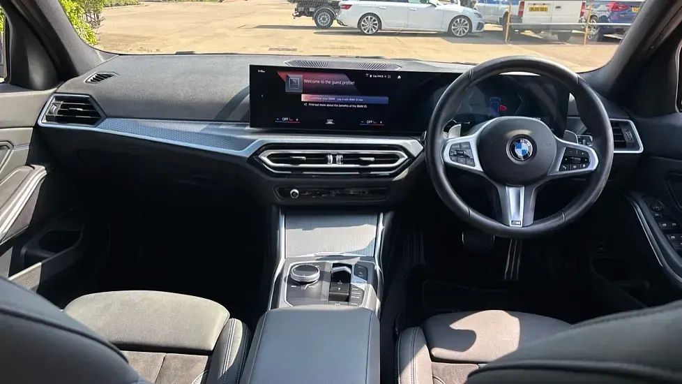 Used BMW 320 M Sport 181 HP (133 kW) 2024 Blue Estate