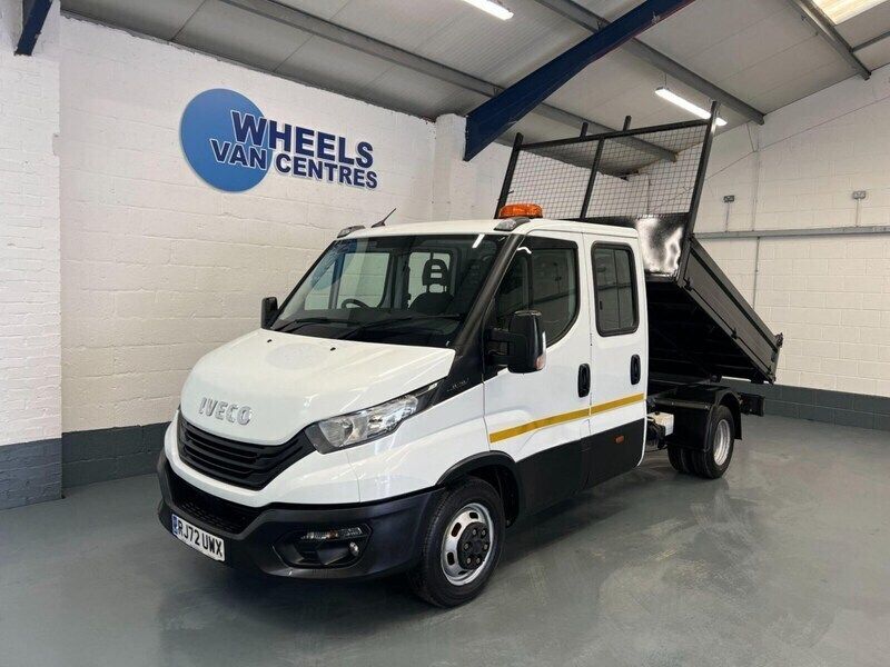 White Used 2022 Iveco Daily | £20,790 (A bit pricey) - Image 1/4