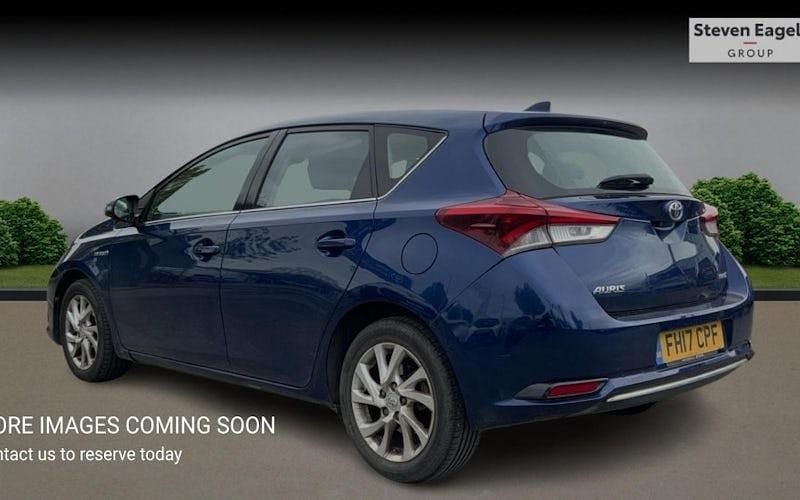 Used Toyota Auris Hybrid 136 HP (100 kW) 2019 Hatchback