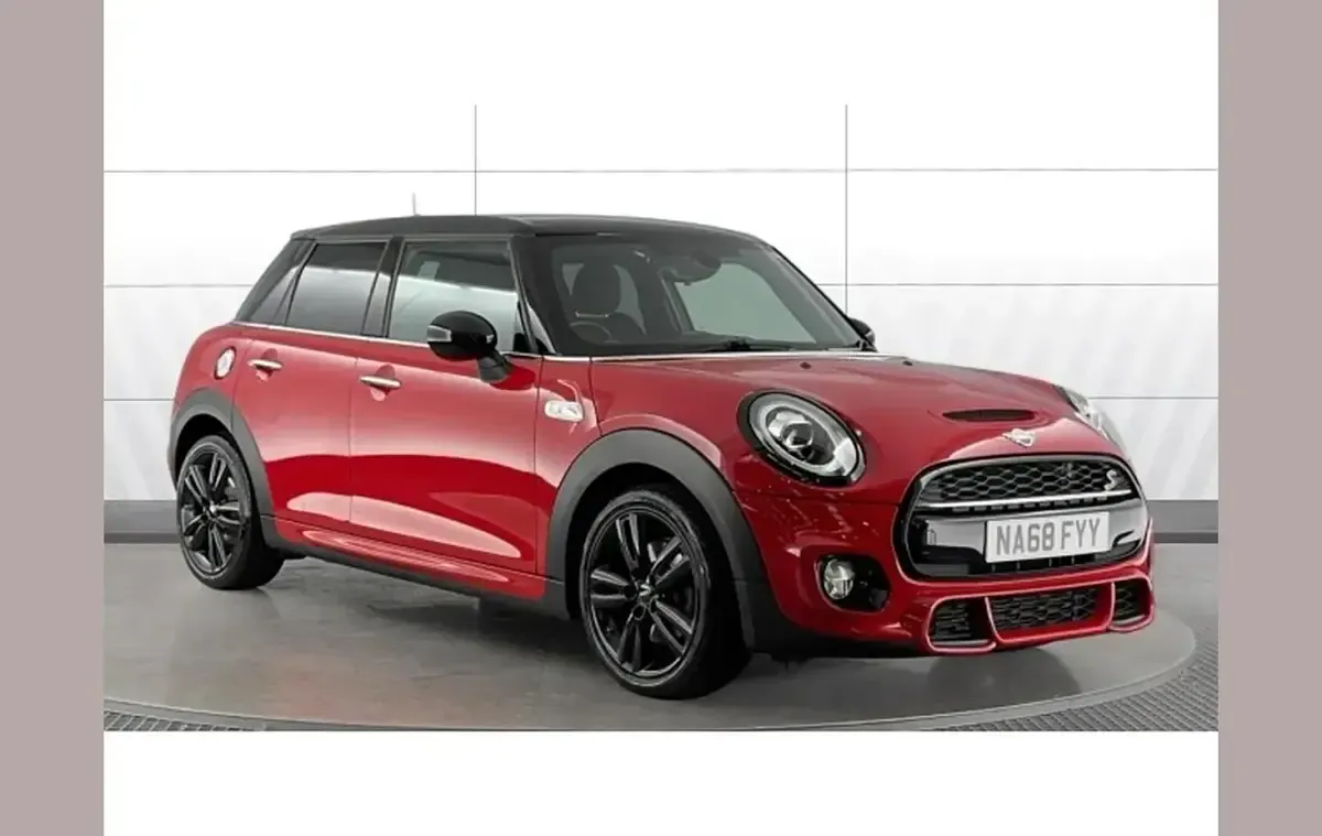 Used Mini Cooper S Hatch 192 HP (141 kW) 2018 Hatchback