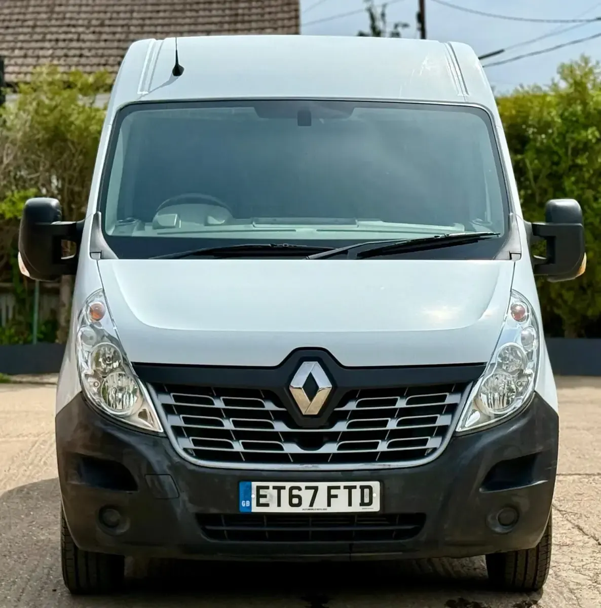 Used Renault Master Business 2018 White Van