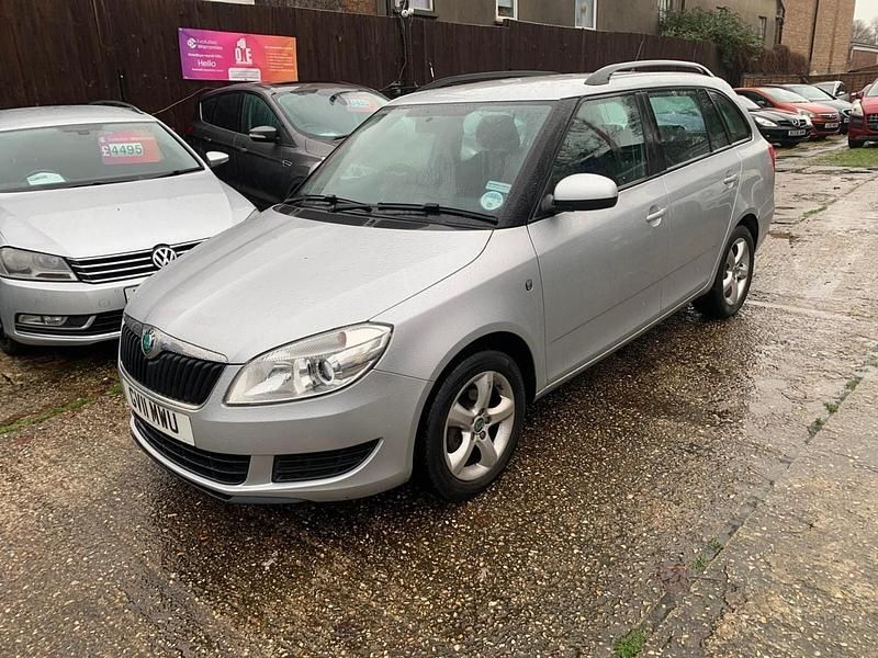 Silver Used 2011 Skoda Fabia SE Estate | £3,995 (Fair price) - Image 1/4