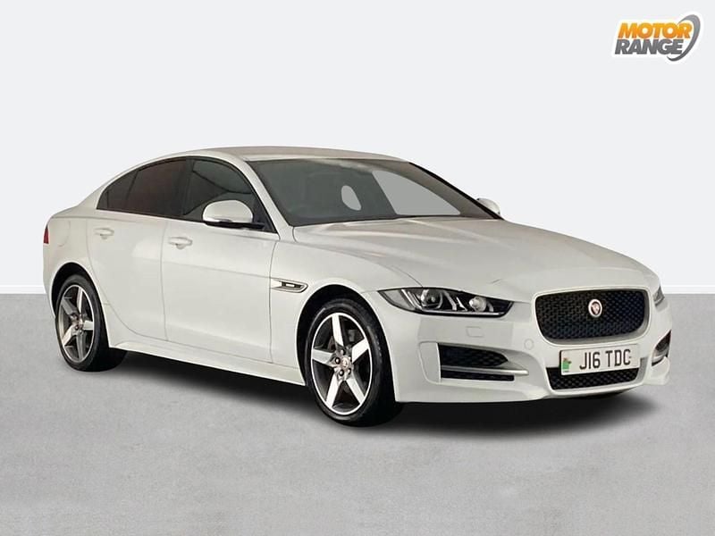 Used Jaguar XE R-Sport 250 HP (183 kW) 2017 White Sedan