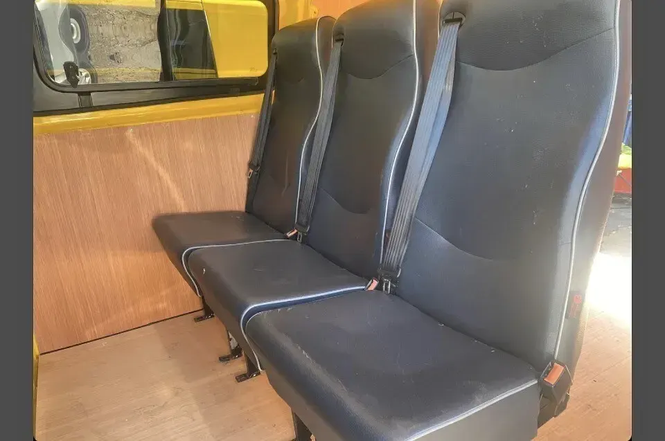 Used Ford Transit Custom 130 HP (95 kW) 2022 Yellow Van