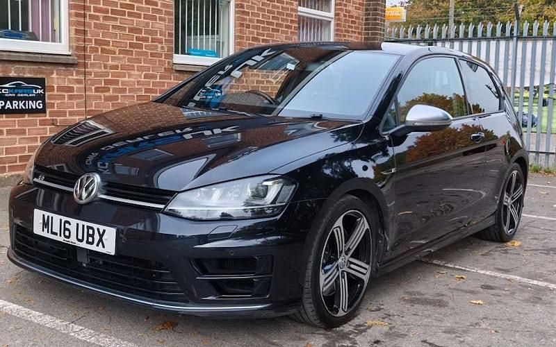 Used VW Golf VII R 300 HP (220 kW) 2016 Black Hatchback
