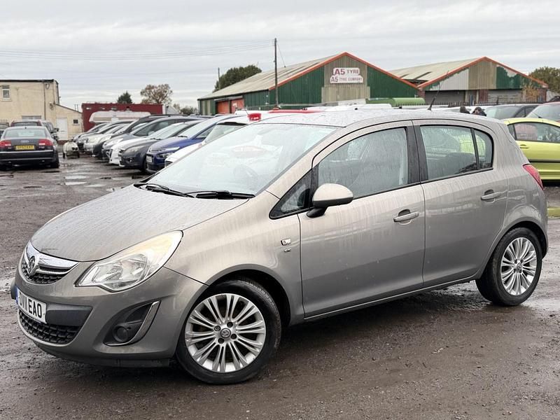 Used Vauxhall Corsa 85 HP (62 kW) 2011 Brown Hatchback